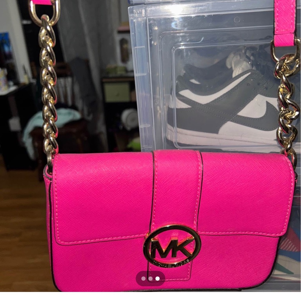 Mk